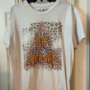 Def Leppard Short Sleeve Graphic Tee - White